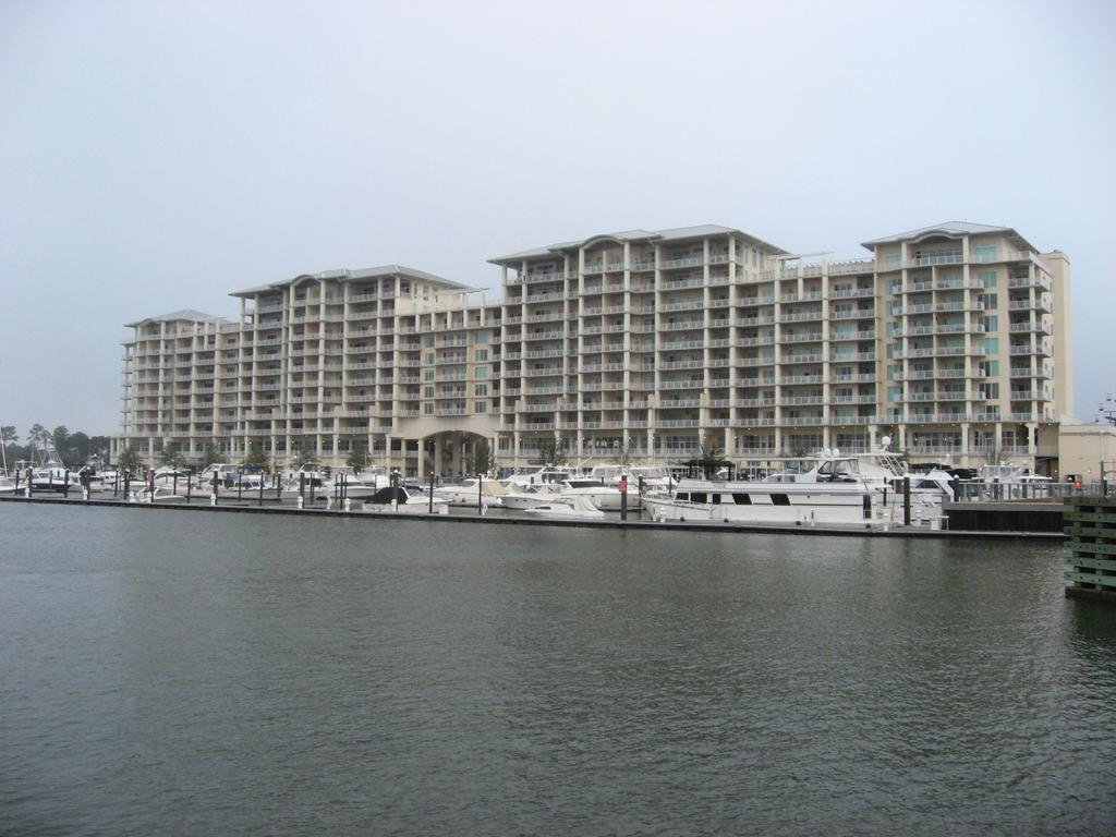 אורנג' ביץ' The Wharf By Youngs Sun Coast מראה חיצוני תמונה